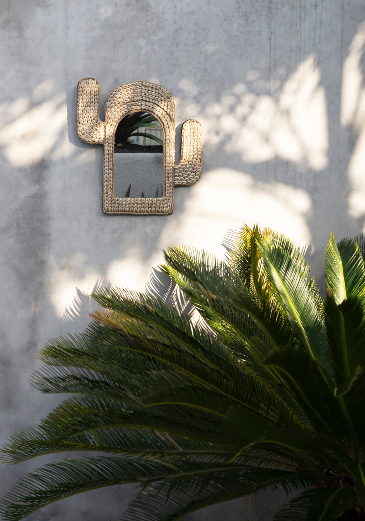 Bazar Bizar De Cactus Shell Spiegel - Wit
