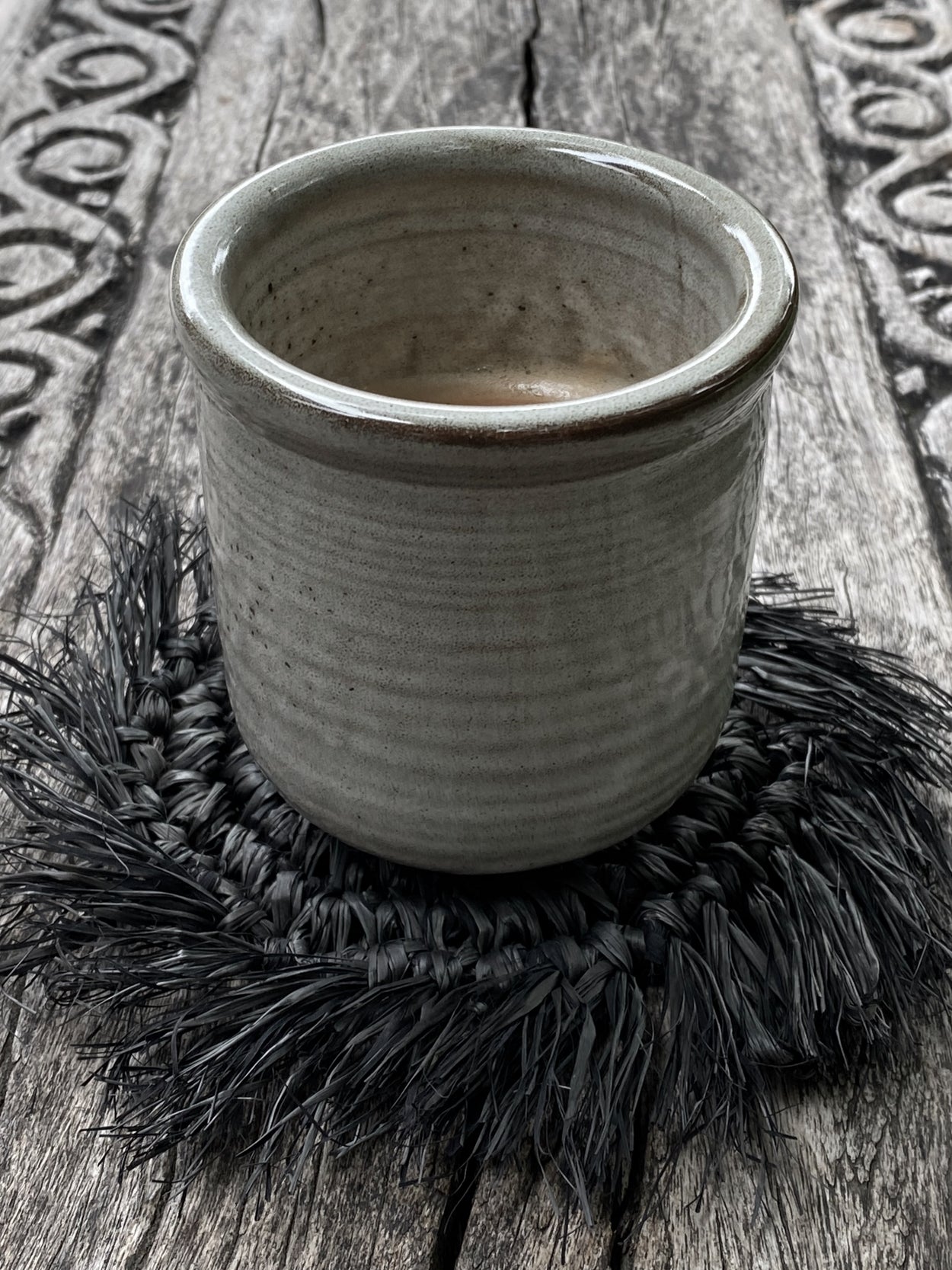 Bazar Bizar De Fringe Raffia Onderzetter - Zwart