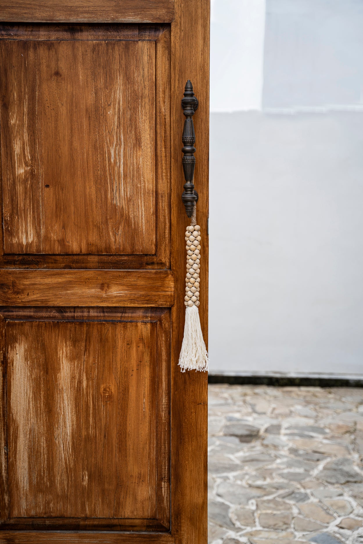 Bazar Bizar De Wooden Beads met Katoen Hangdecoratie - Wit