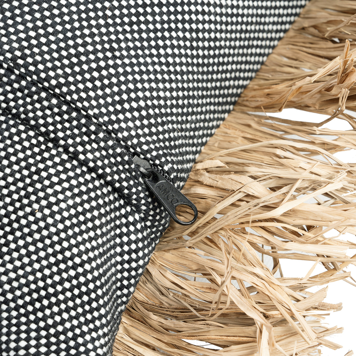 Bazar Bizar De Cotton Bonita Kussenhoes - Zwart Naturel - 40x40