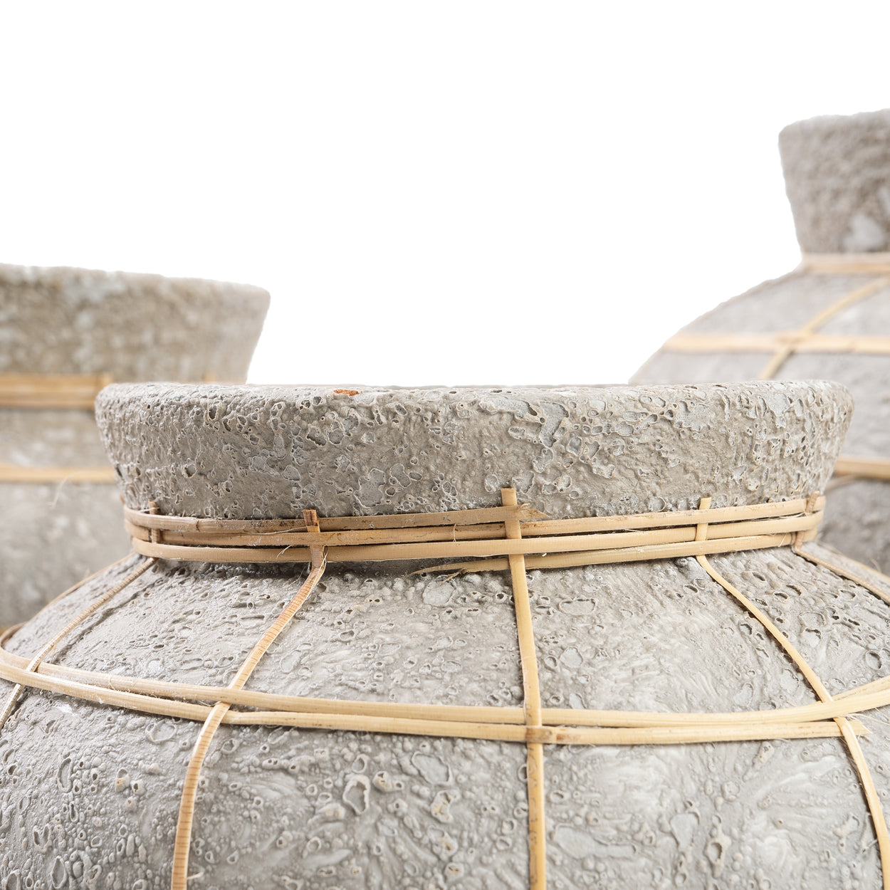 Bazar Bizar - De Belly Vaas - Beton Grijs Naturel - M