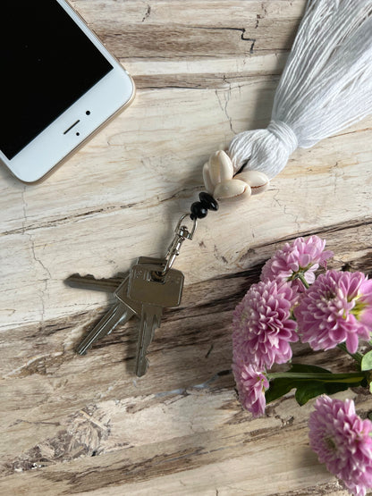 Bazar Bizar De Cowrie Tassel Sleutelhanger - Wit