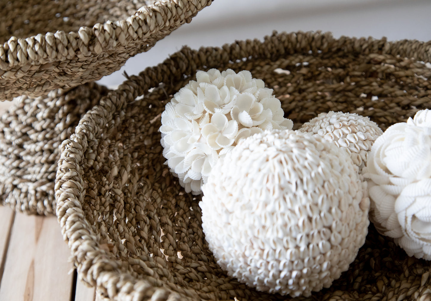 Bazar Bizar - De Bubble Shell Bal - Wit - L
