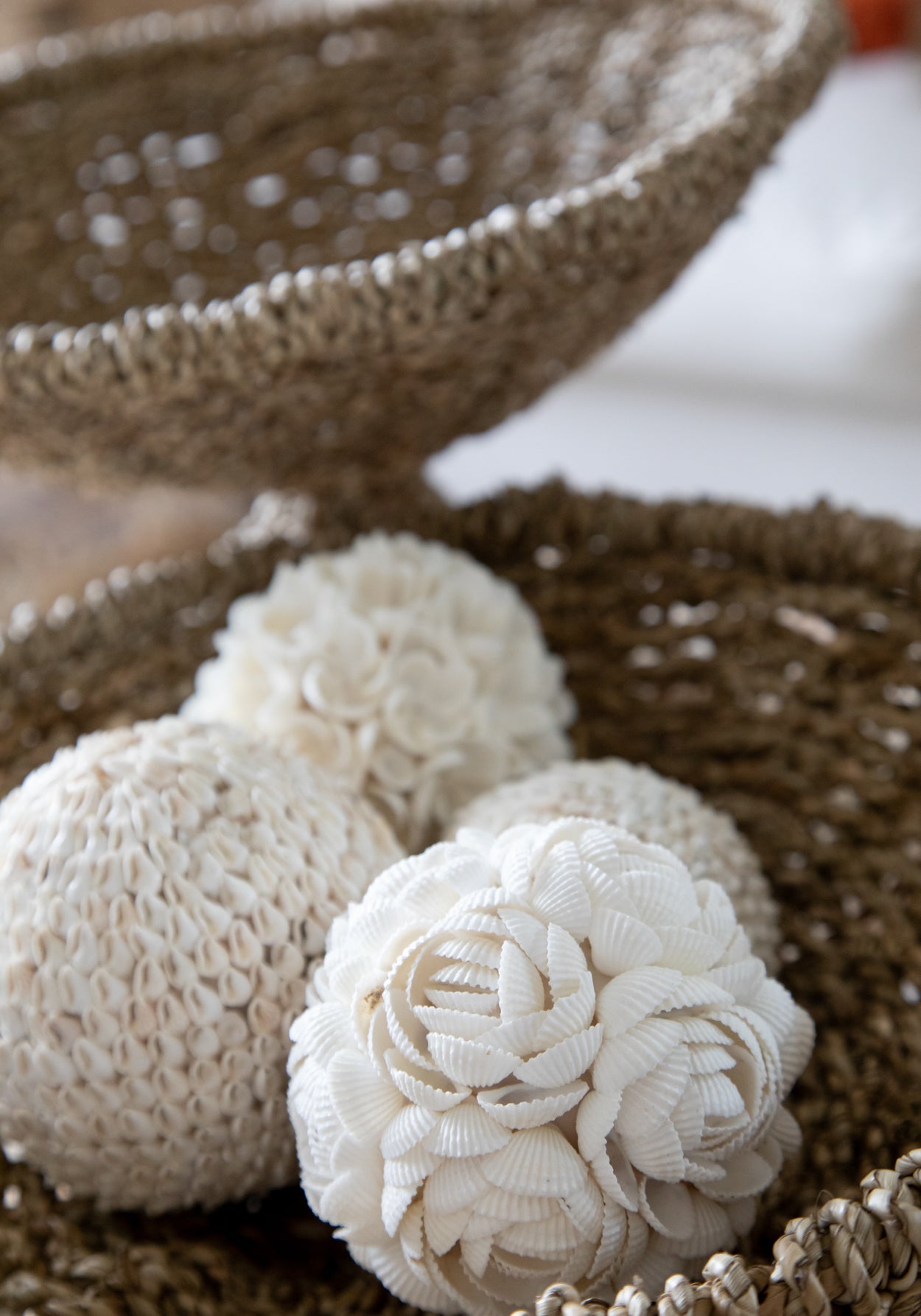 Bazar Bizar - De Bubble Shell Bal - Wit - M