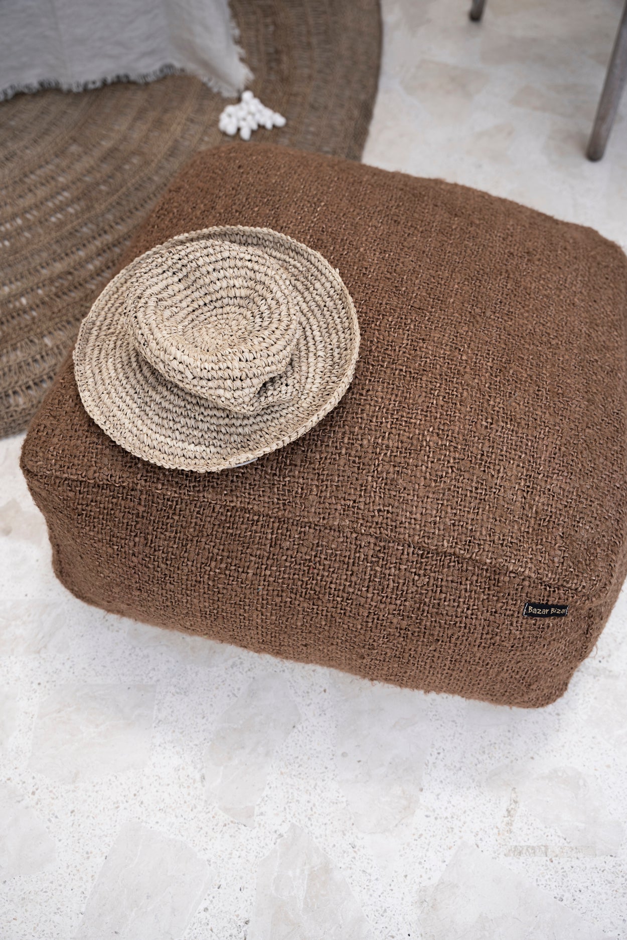 Bazar Bizar The Pantai Hat