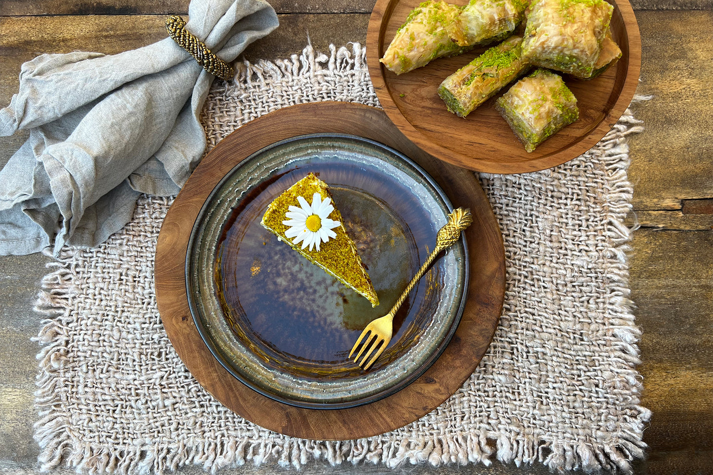 Bazar Bizar - De Ananas Vork - Goud