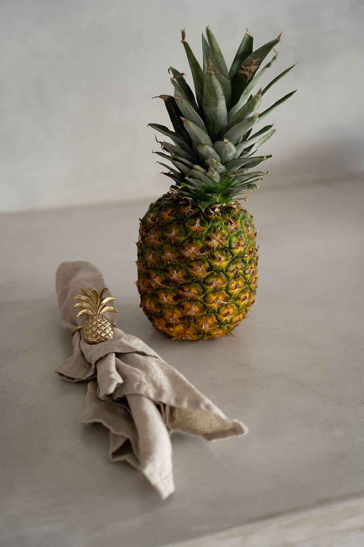 Bazar Bizar - De Ananas Servetring - Goud