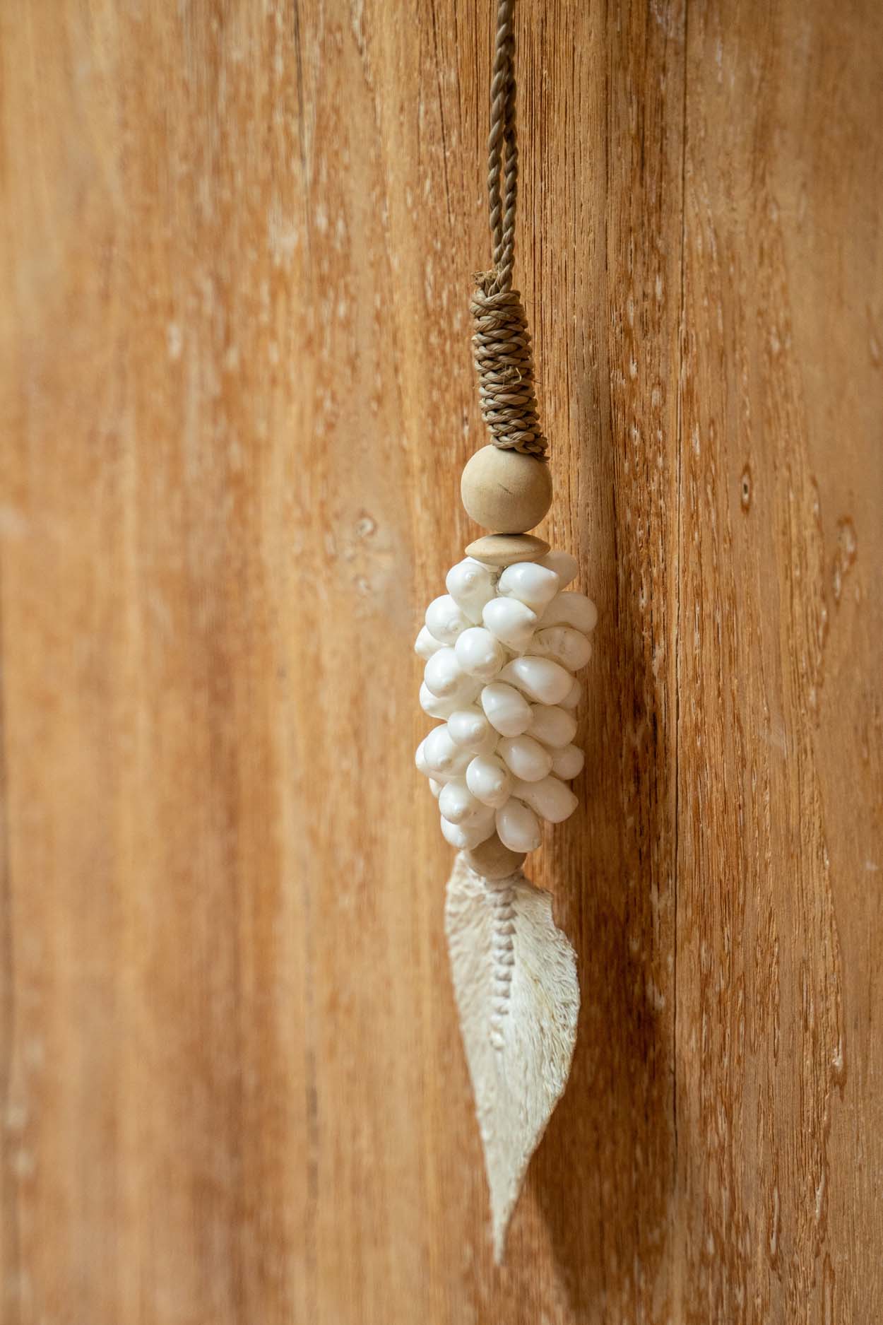 Bazar Bizar De Leaf & Shell Hangdecoratie - Wit