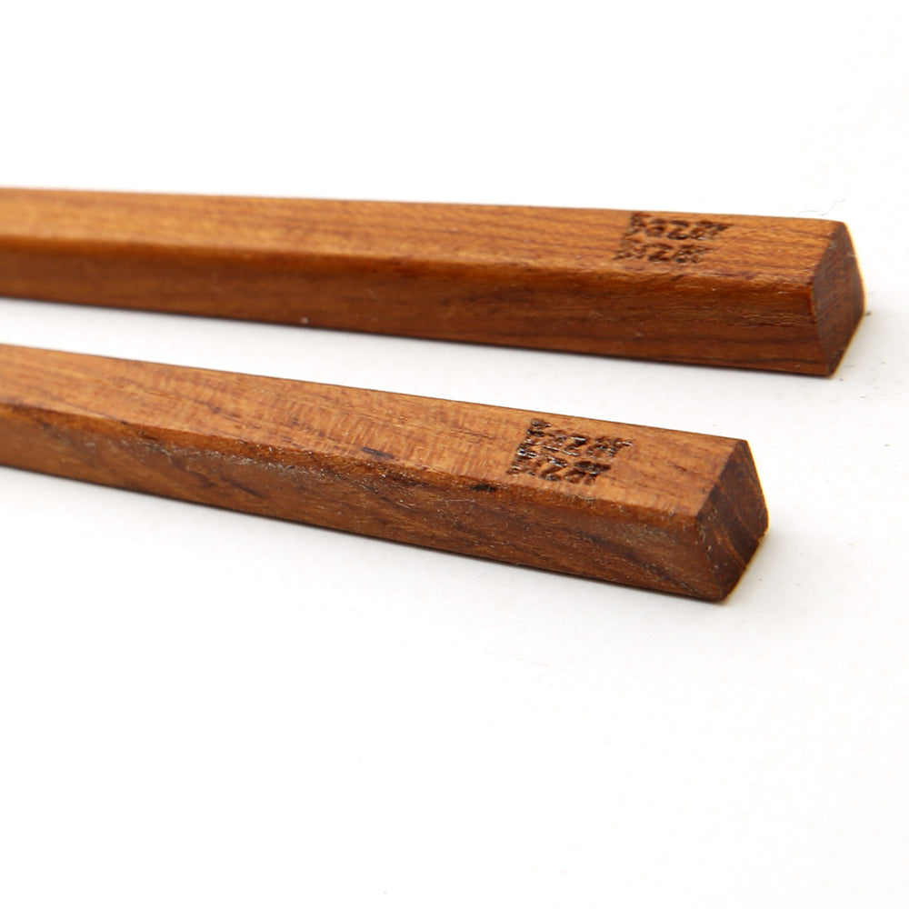 Bazar Bizar De Teak Root Chop Sticks