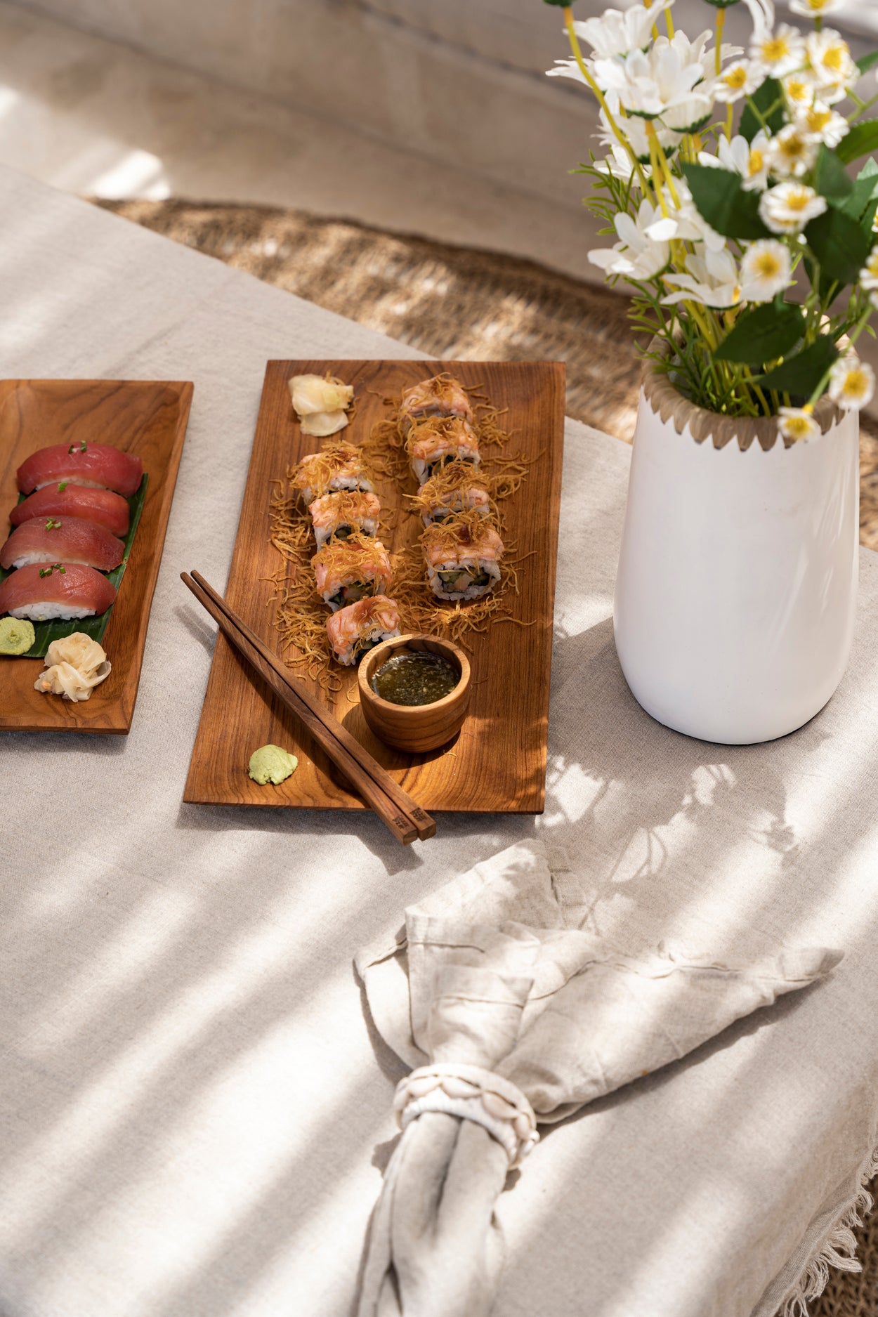 Bazar Bizar De Teak Root Chop Sticks