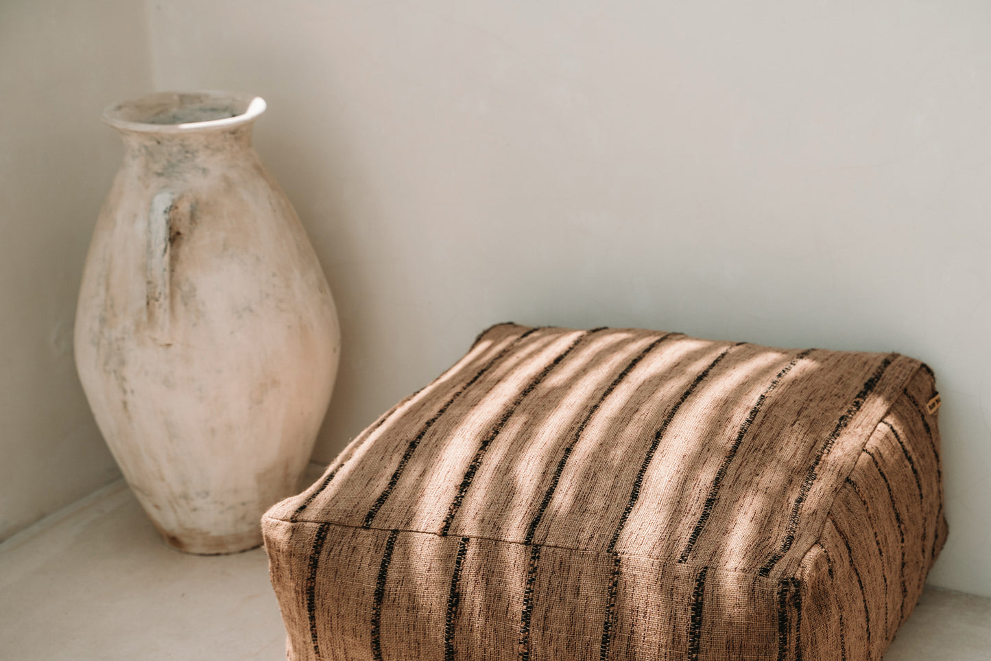 Bazar Bizar De Oh My Gee Poef - Beige Zwart