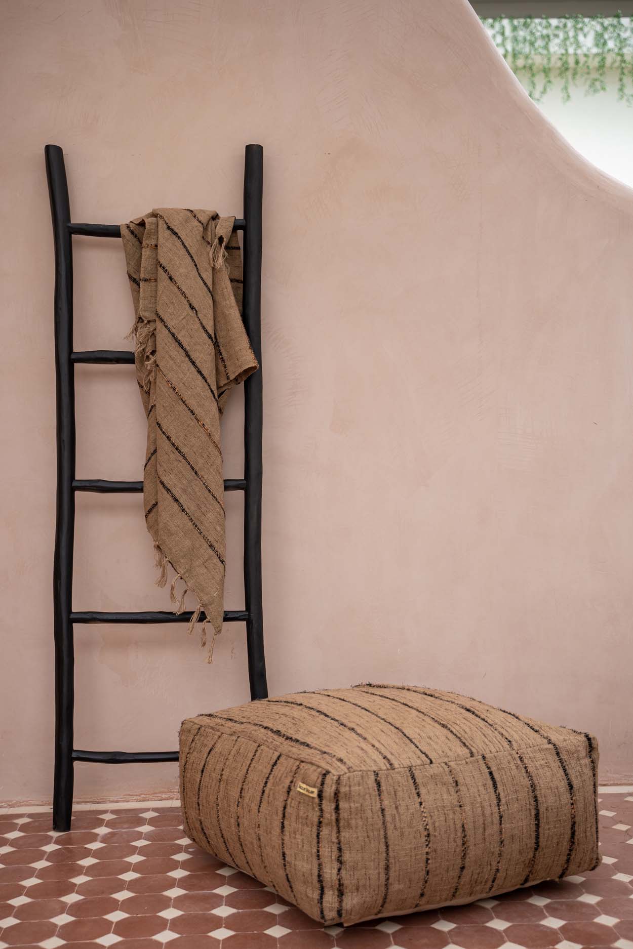 Bazar Bizar De Oh My Gee Poef - Beige Zwart