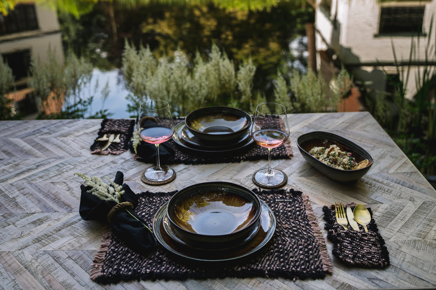 Bazar Bizar De Oh My Gee Placemat - Zwart Koper - Set van 4