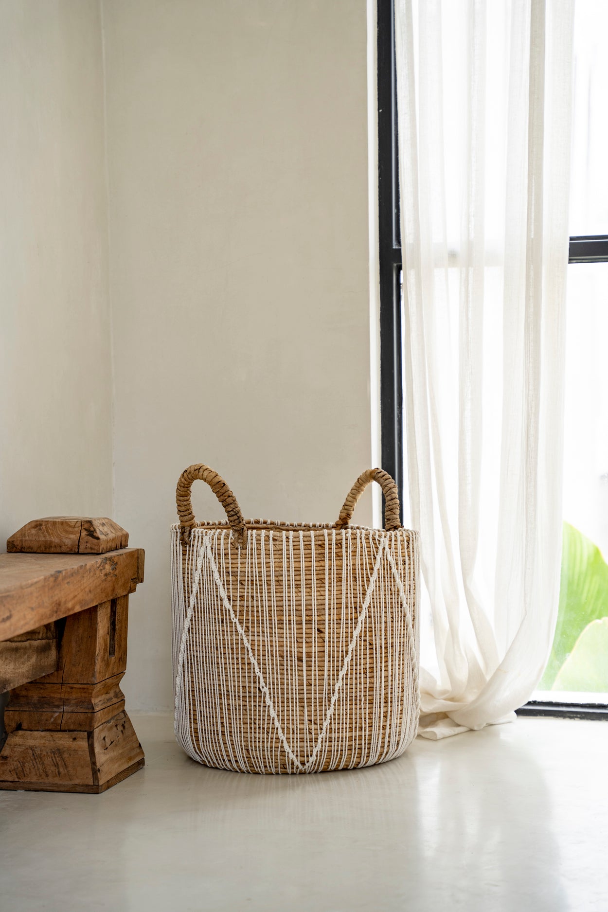 Bazar Bizar De Straight Stitched Macrame Mand - Naturel Wit - L