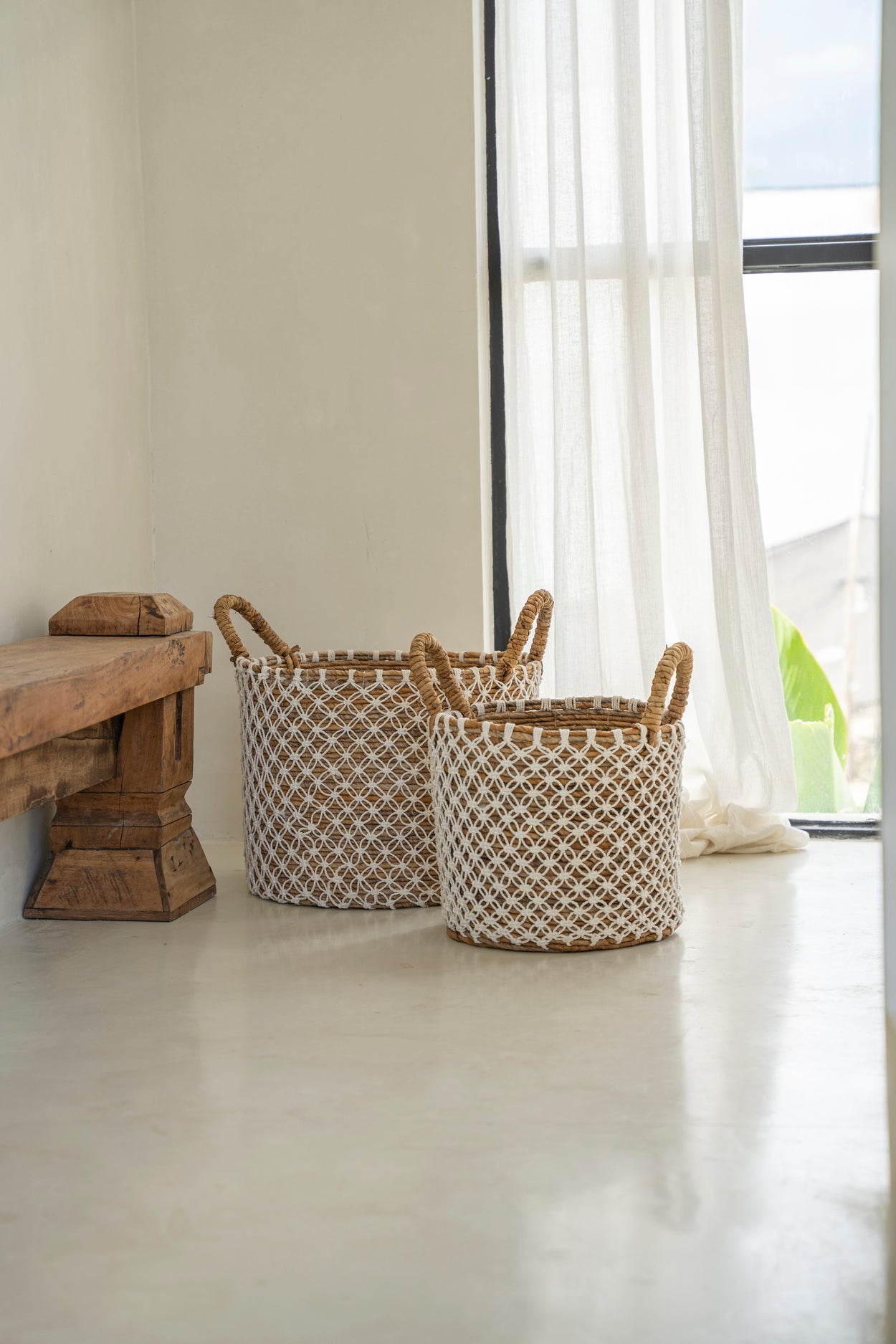 Bazar Bizar De Cross Stitched Macramé Mand - Naturel Wit - M