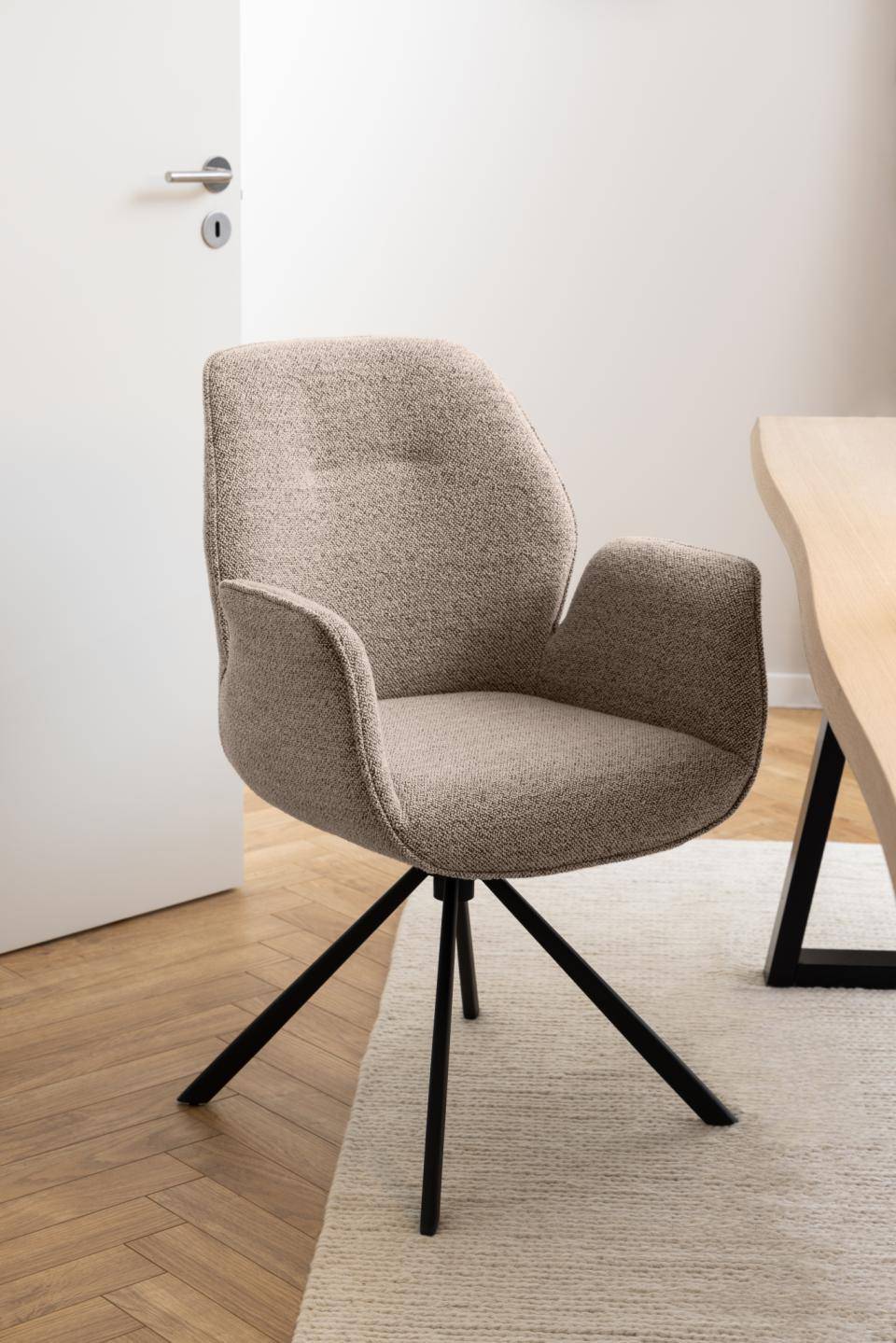 HSM Collection-Eetkamerstoel Nora + Armleuning-90x62x61-Zand/Zwart-Stof/Metaal